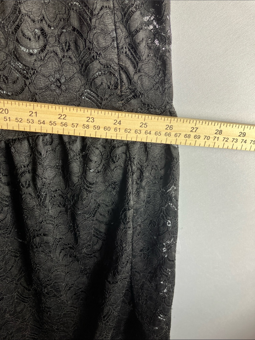 Elegant Black Lace Midi Skirt with Tiered Hem - Picture 6 of 7